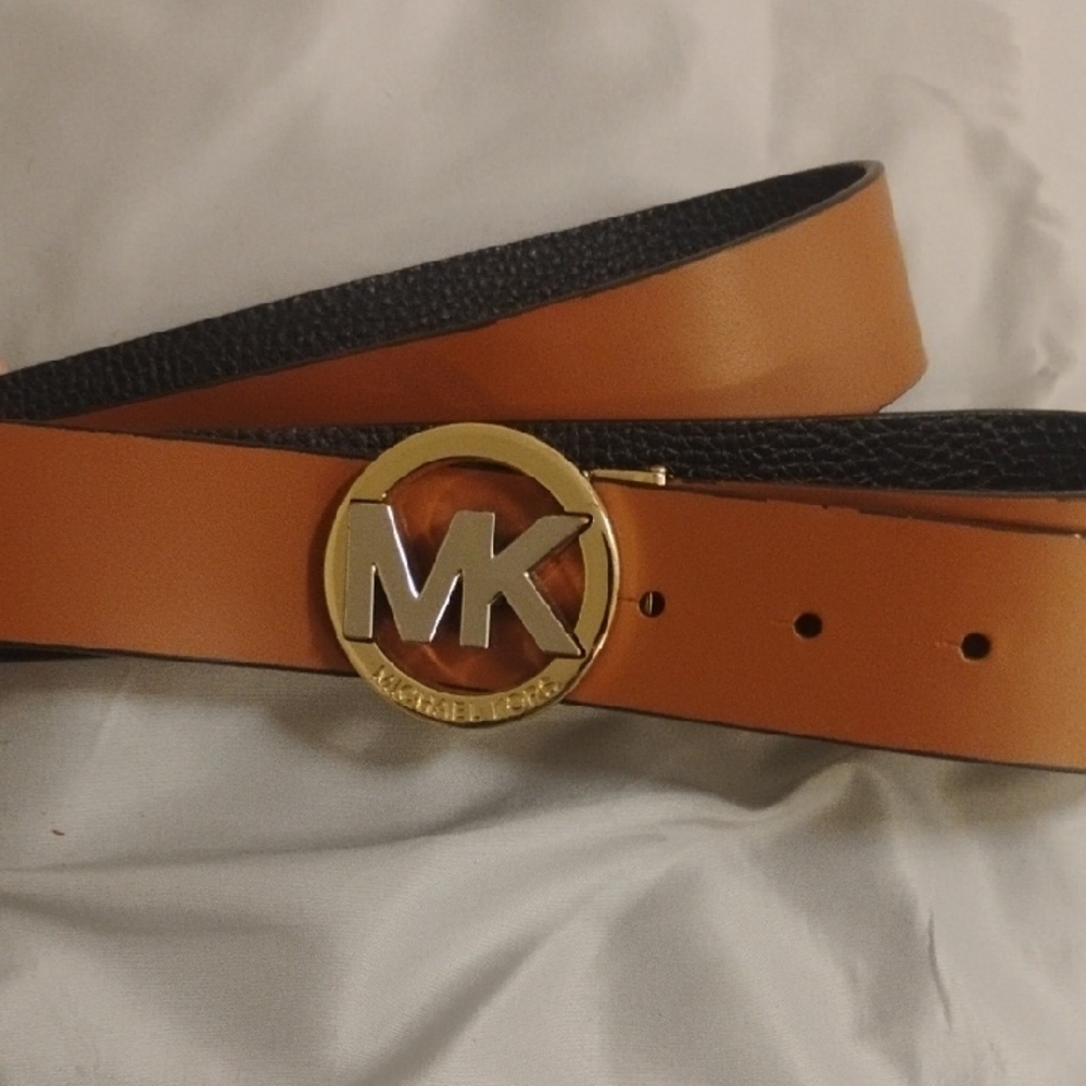 Michael Kors Brown and Black Belt Os